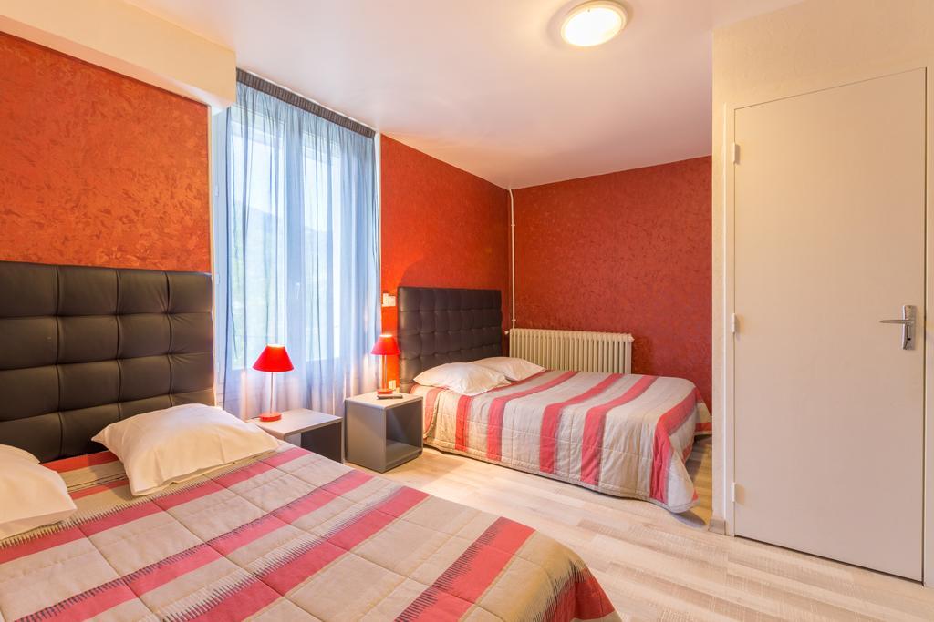 Alp'Hotel Voreppe Номер фото
